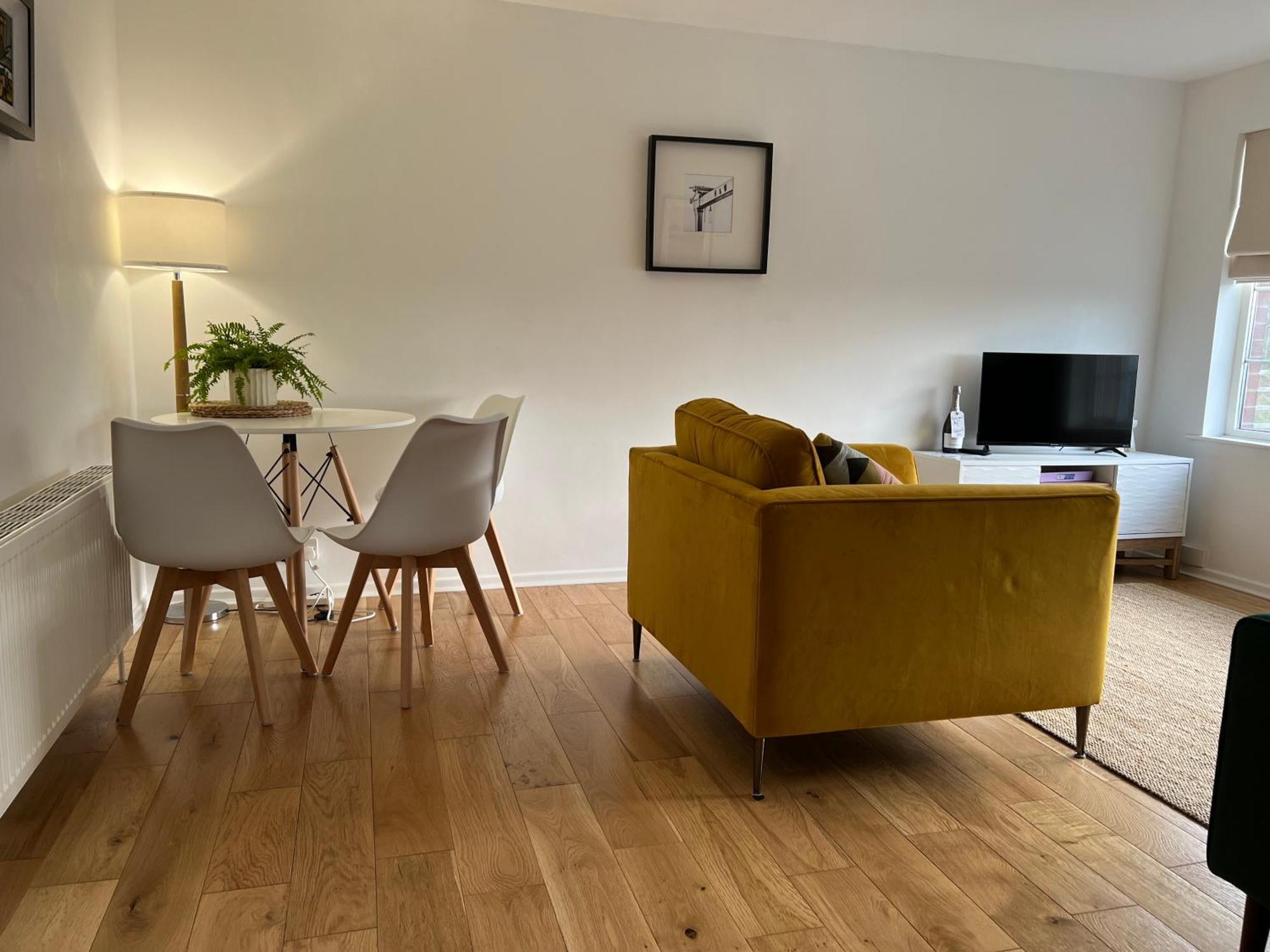 Holywood Halt Apartment Ngoại thất bức ảnh